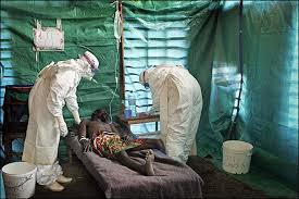 Un patient du virus d'Ebola pris en charge par les médecins (photo internet)