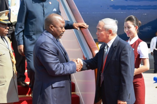 Arrivée du Président Joseph Kabila à Pékin