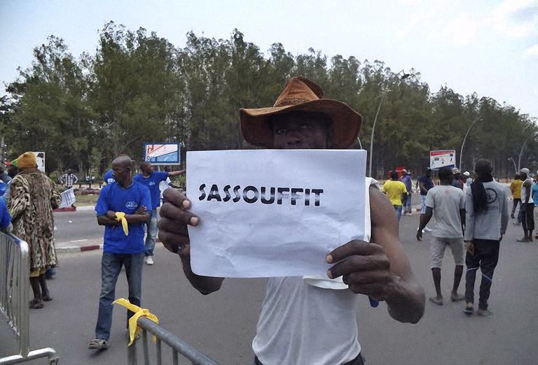Manifestation contre le referendum au Congo Brazza